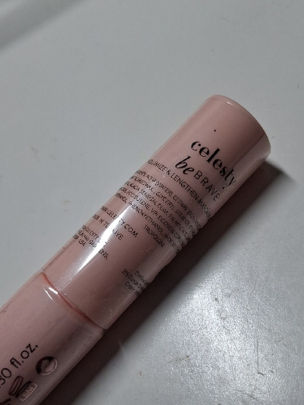 Celesty Volume & Lengthen Mascara - Black - Picture 3 of 3